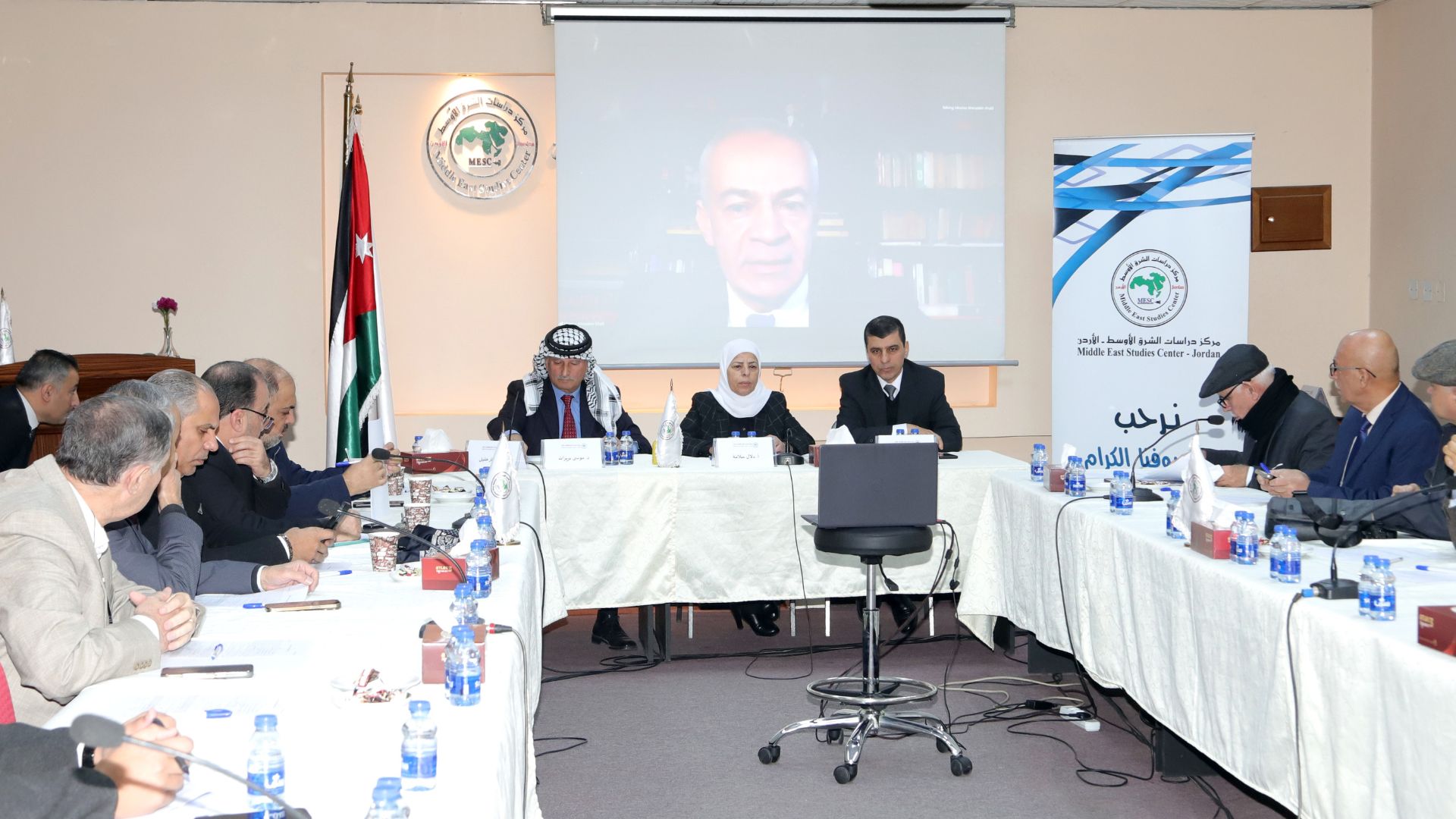 منتدون يناقشون تصفية الاستعمار في فلسطين