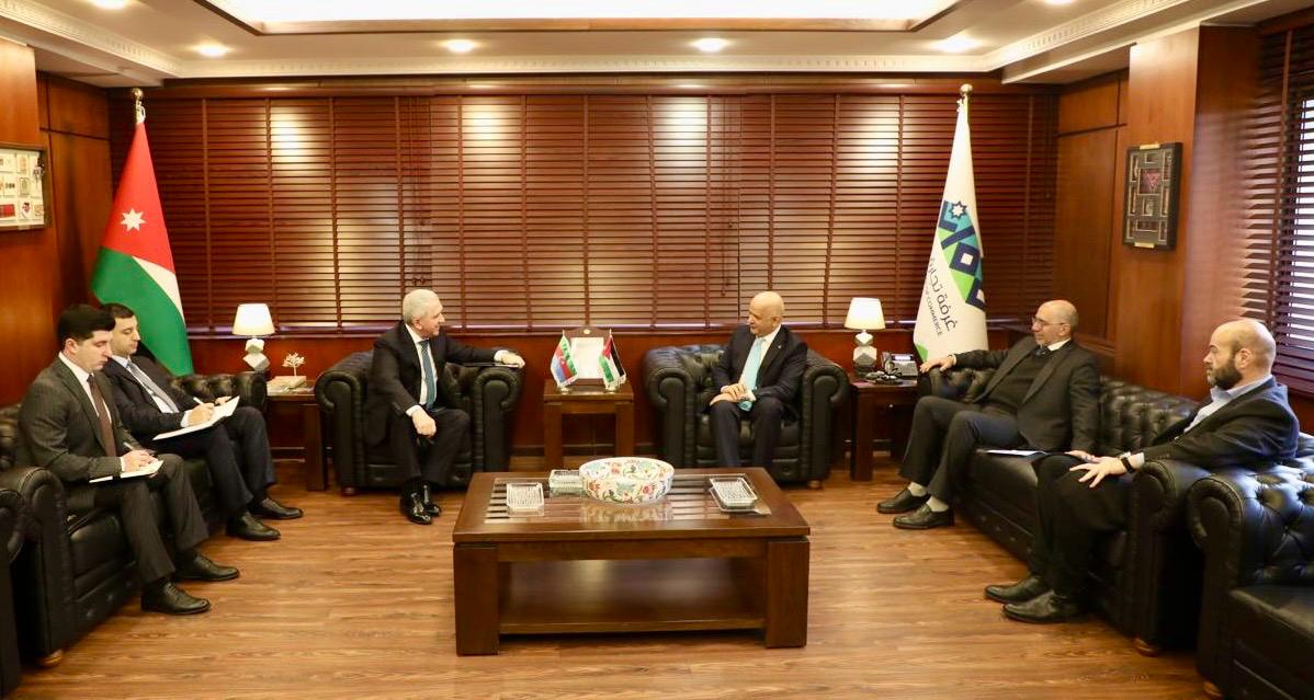 "تجارة عمان" تدعو لإنشاء مجلس أعمال "أردني -أذري"