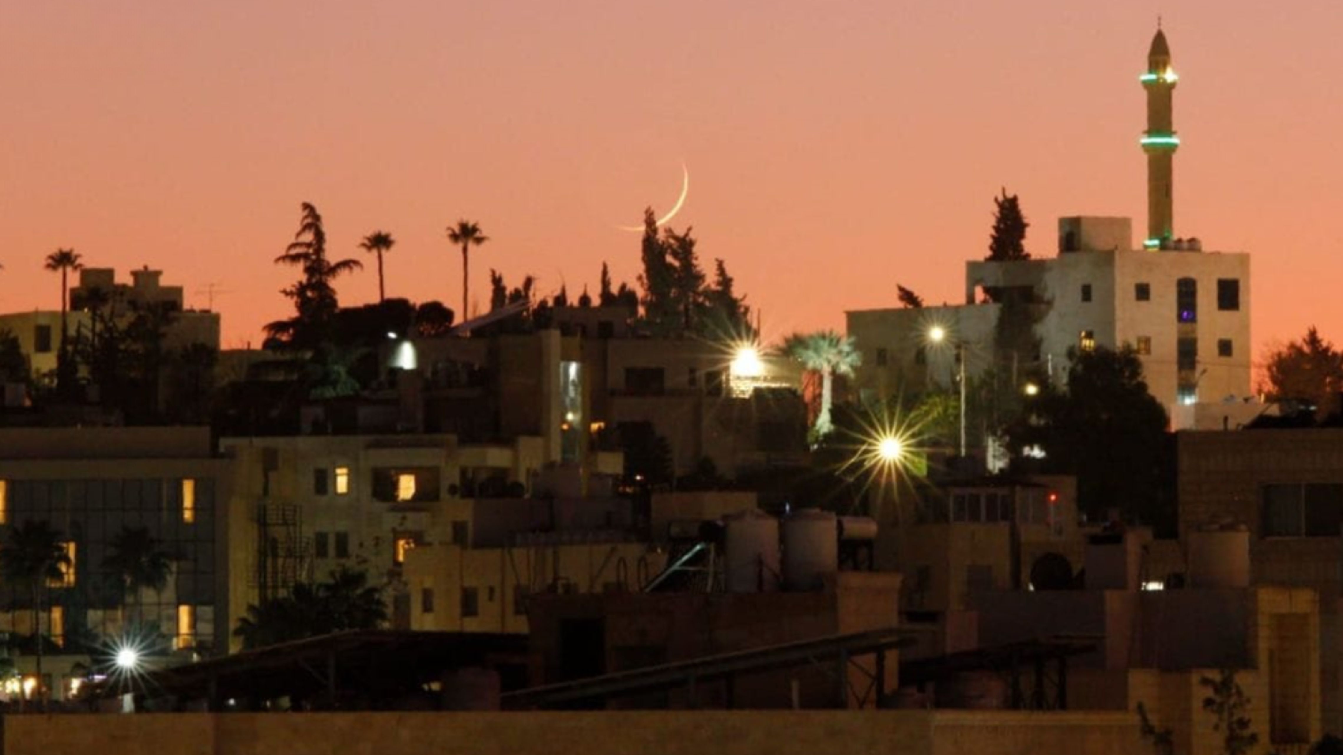 ساعات على غُرة رجب ويبدأ العد التنازلي لشهر الخير والمغفرة