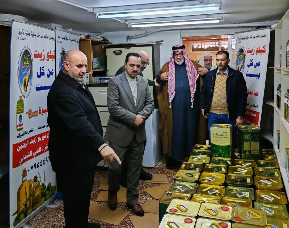 توزيع زيت الزيتون على 250 أسرة عفيفة باربد