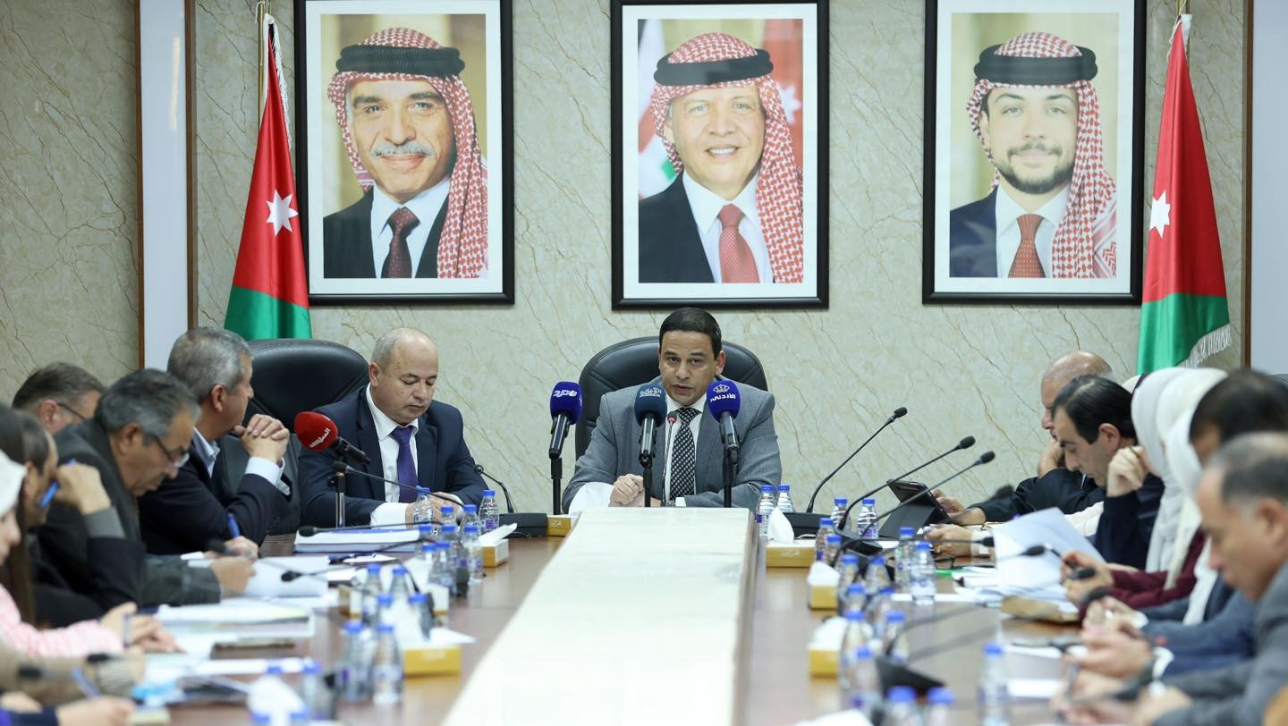 الطاقة النيابية تواصل مناقشة اتفاقية تعدين النحاس