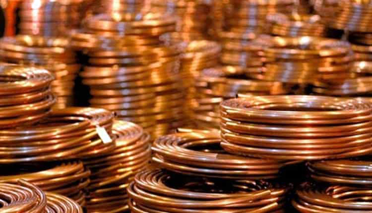 ارتفاع أسعار النحاس بدعم من الطلب الصيني وضعف الدولار الأميركي