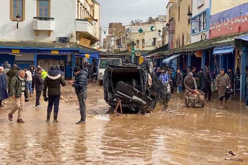 فيضانات مفاجئة تغرق أحياء بمدينة سلا المغربية وتخلف خسائر مادية