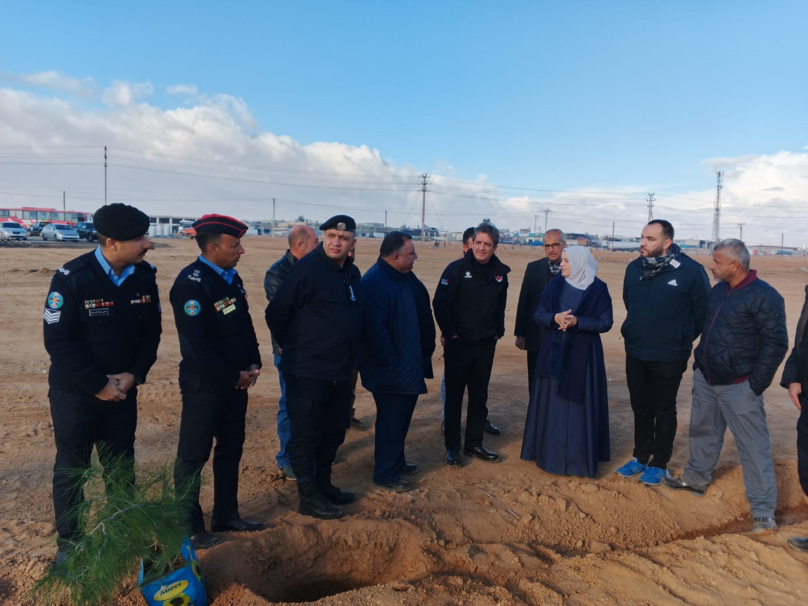 حملة تشجير ضمن برنامج التطوع الأخضر في المفرق