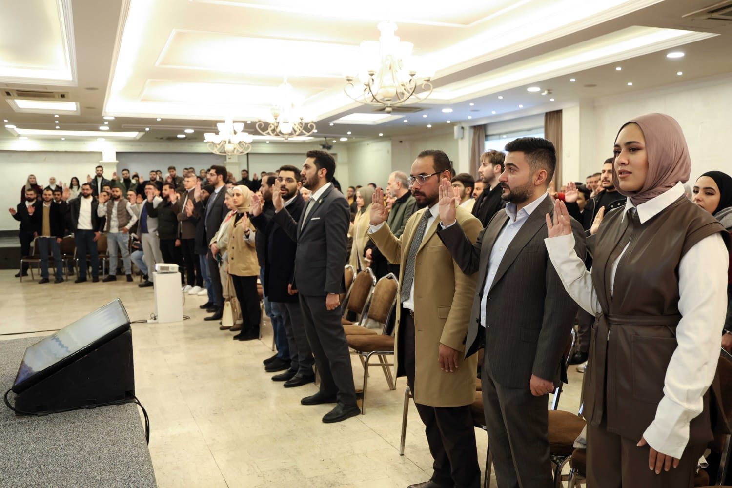 250 مهندسا يؤدون القسم القانوني