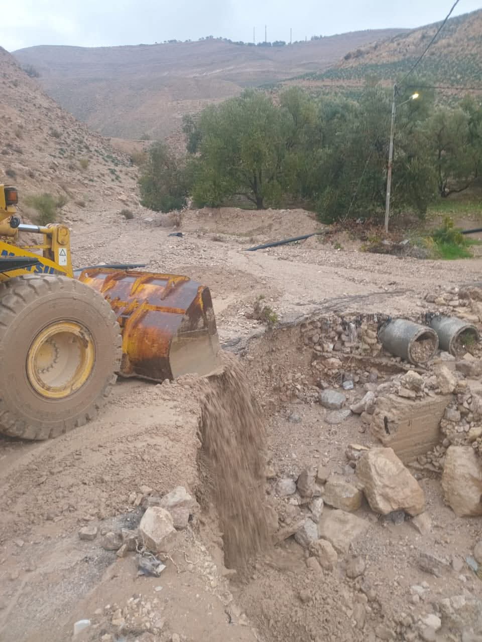 بلديات الكرك تكثف جهودها للتعامل مع المنخفض الجوي