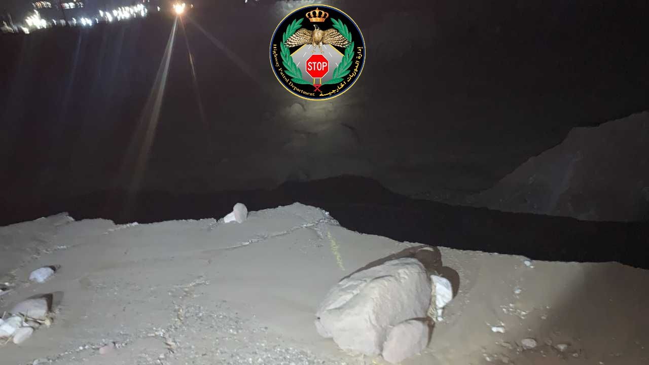 Police Announce Full Closure of Wadi Araba Road After Major Landslide