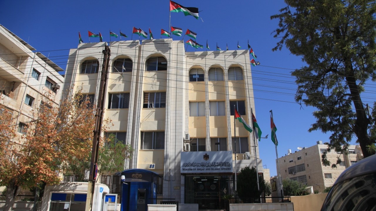 "الأوقاف" تدعو الراغبين بأداء العمرة التحقق من اعتمادية الشركات