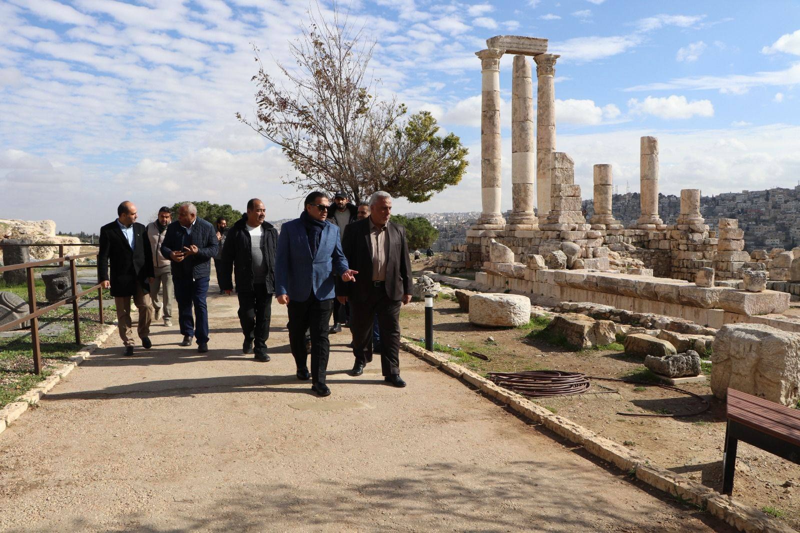 "لجنة مدينة عمان" تنفذ زيارة ميدانية لمتابعة مشاريع تطوير جبل القلعة الأثري