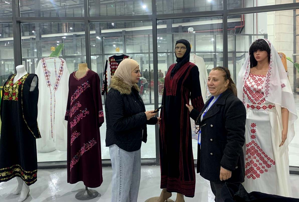 مشاركون في معرض اربد التنموي يسطرون قصص نجاح ملهمة