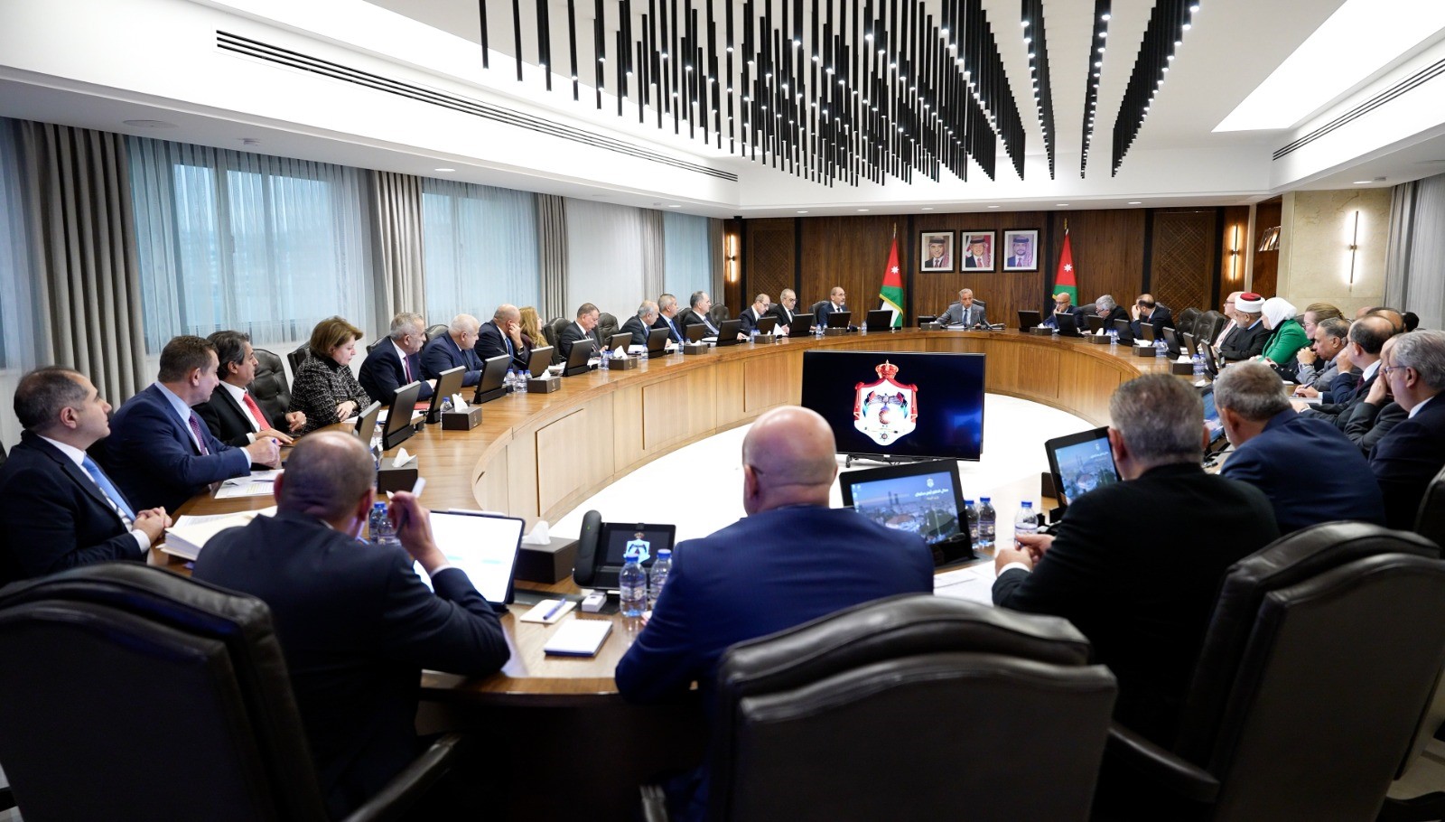 Cabinet Approves 2026 Land Use and Administrative Regulations, Extends Tax Reliefs, and Settles Hospital Debts