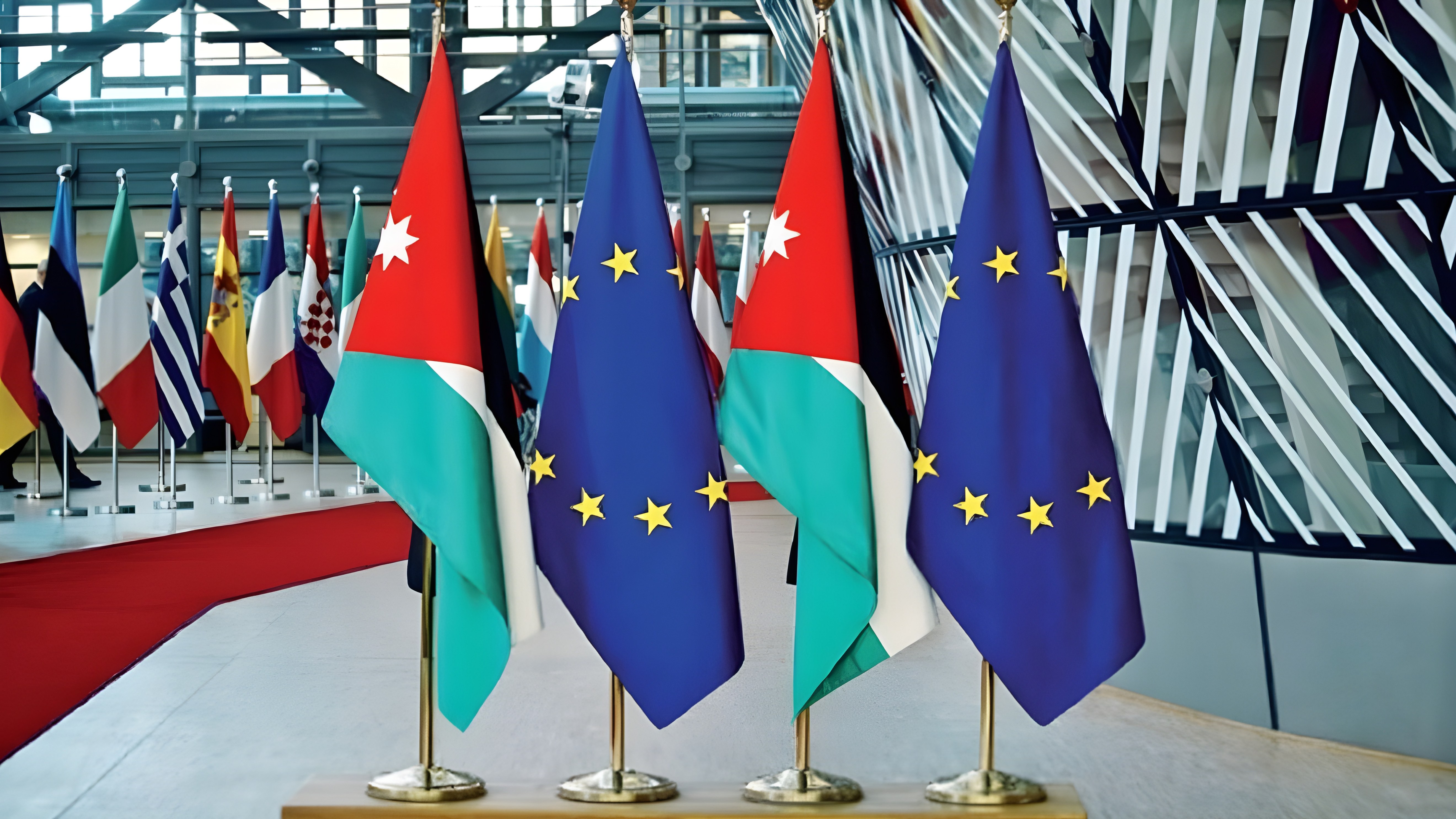 سياسيون :القمة الأردنية الأوروبية ترسخ الاحترام المتبادل والشراكة بين الأردن والاتحاد الأوروبي