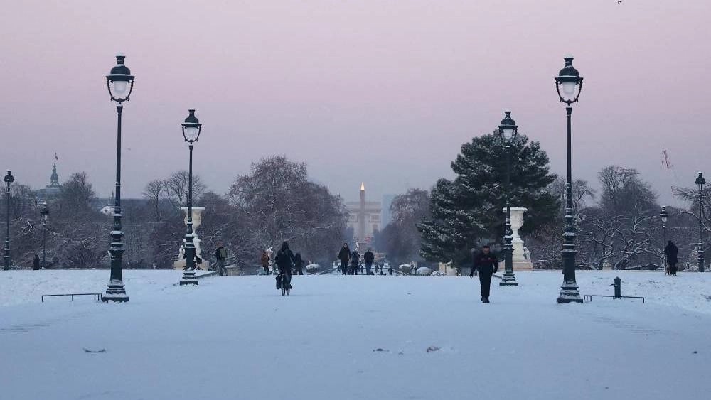 فرنسا: مقتل 5 أشخاص بسبب تساقط الثلوج
