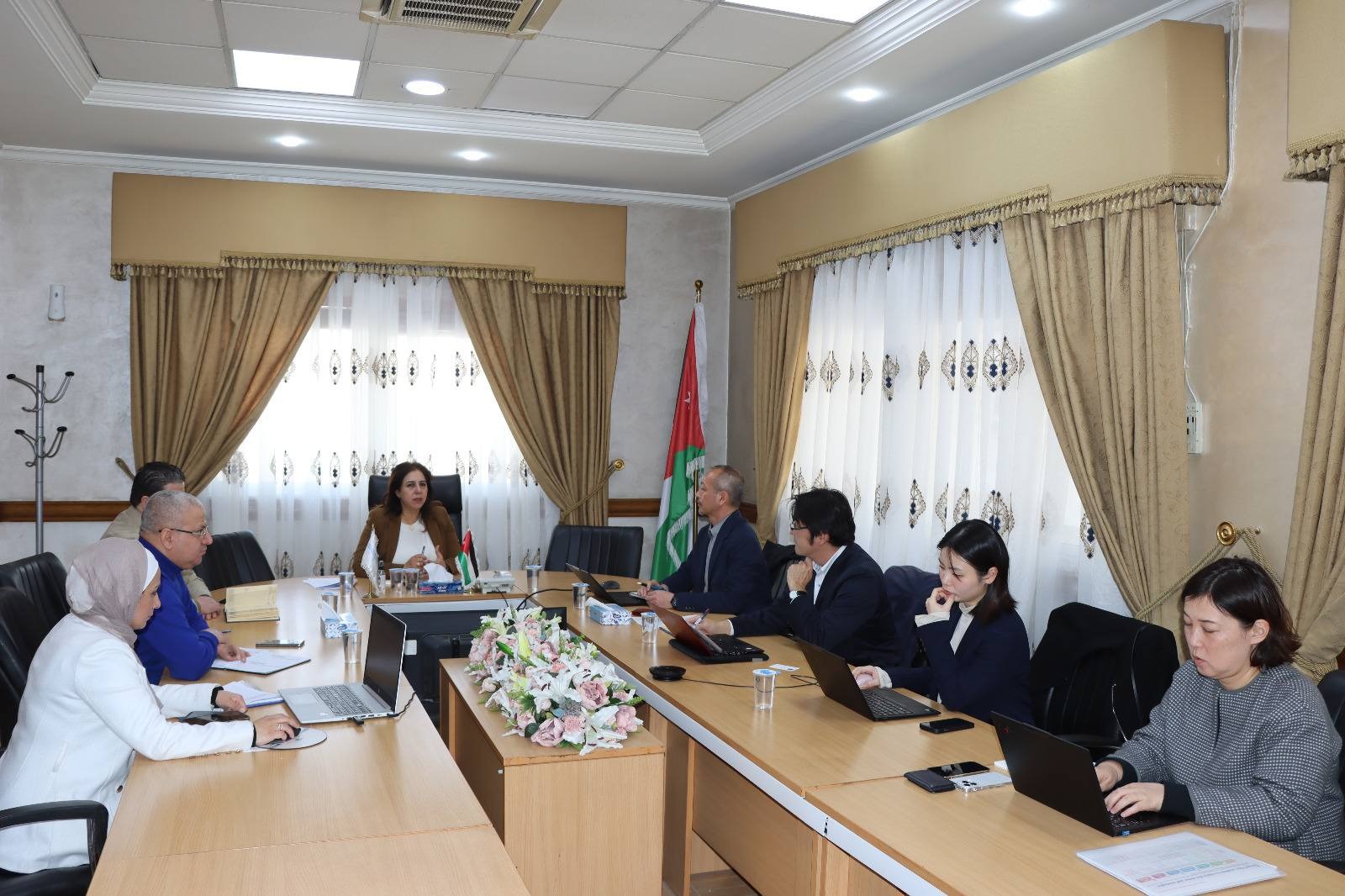 مؤسسة الإسكان تبحث مع "جايكا" التعاون بالتنمية الحضرية المستدامة