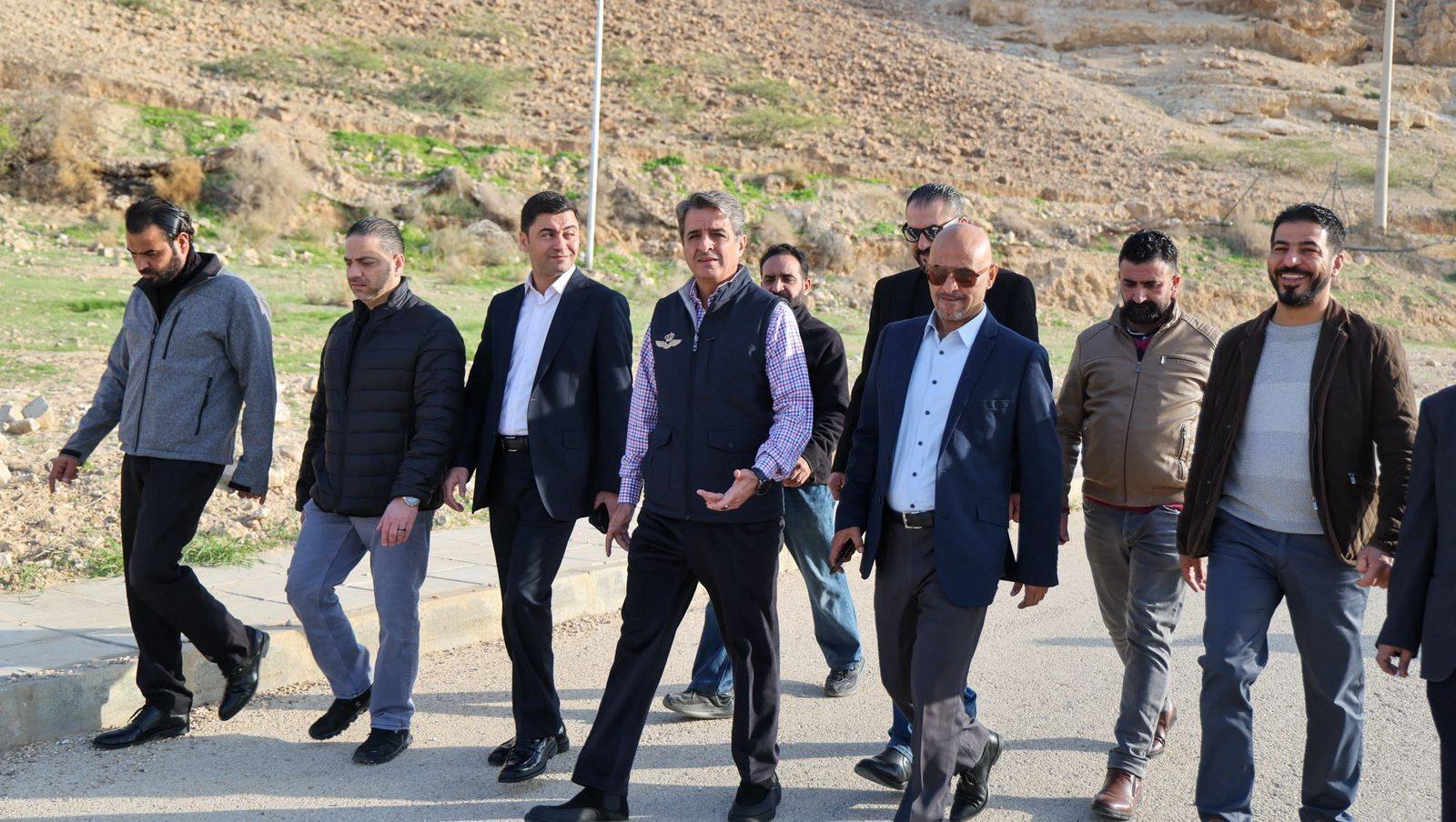 وزير الشباب يتفقد منشآت شبابية ورياضية في الأغوار الوسطى والشمالية