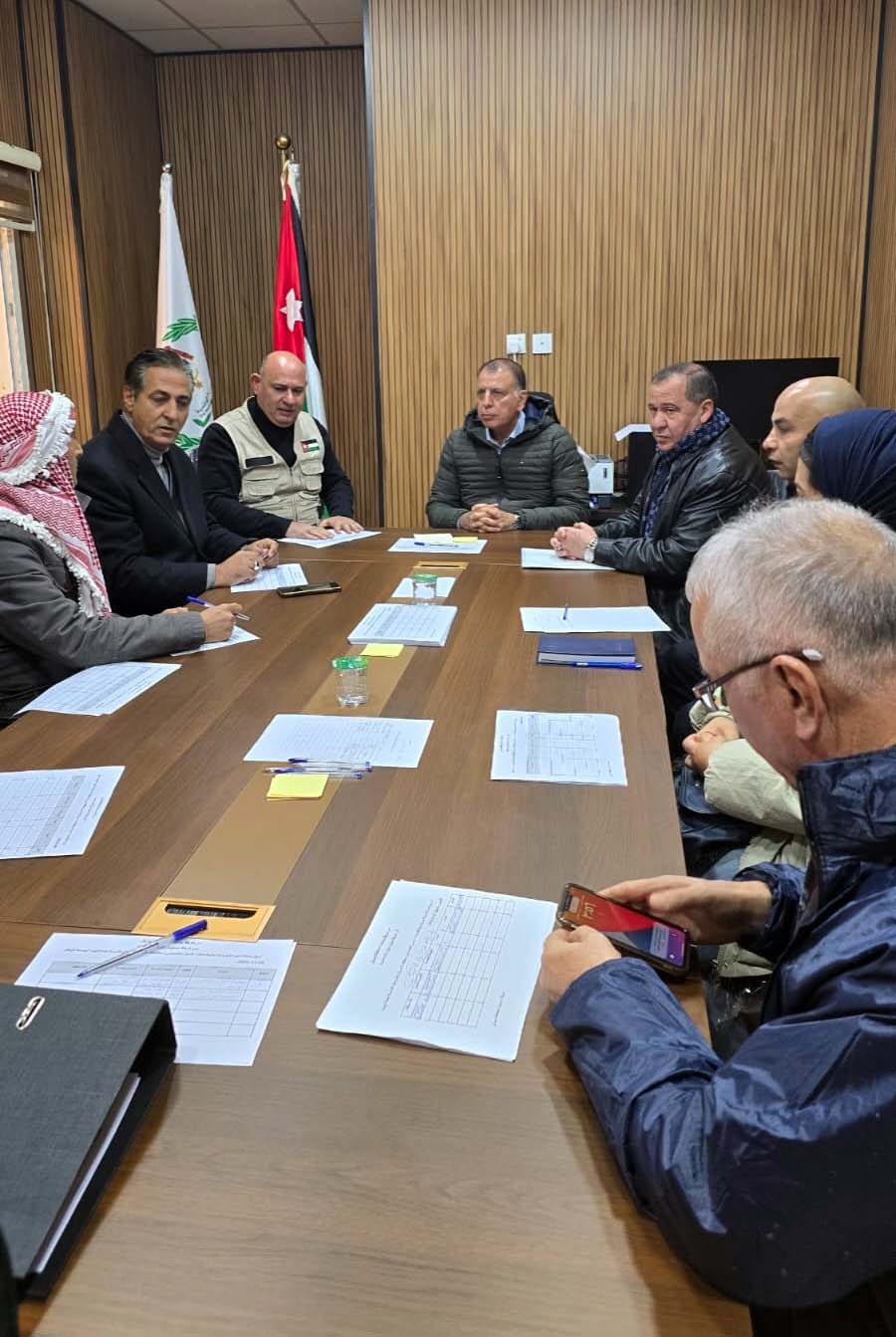 Interior Minister Reviews Weather Situation in Jerash During Visit to Operations Room