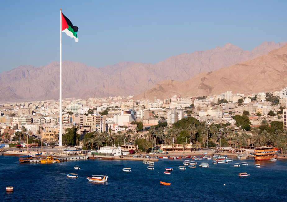 مديرية أشغال العقبة ترفع خطة الطوارئ المتوسطة استعدادًا للحالة الجوية