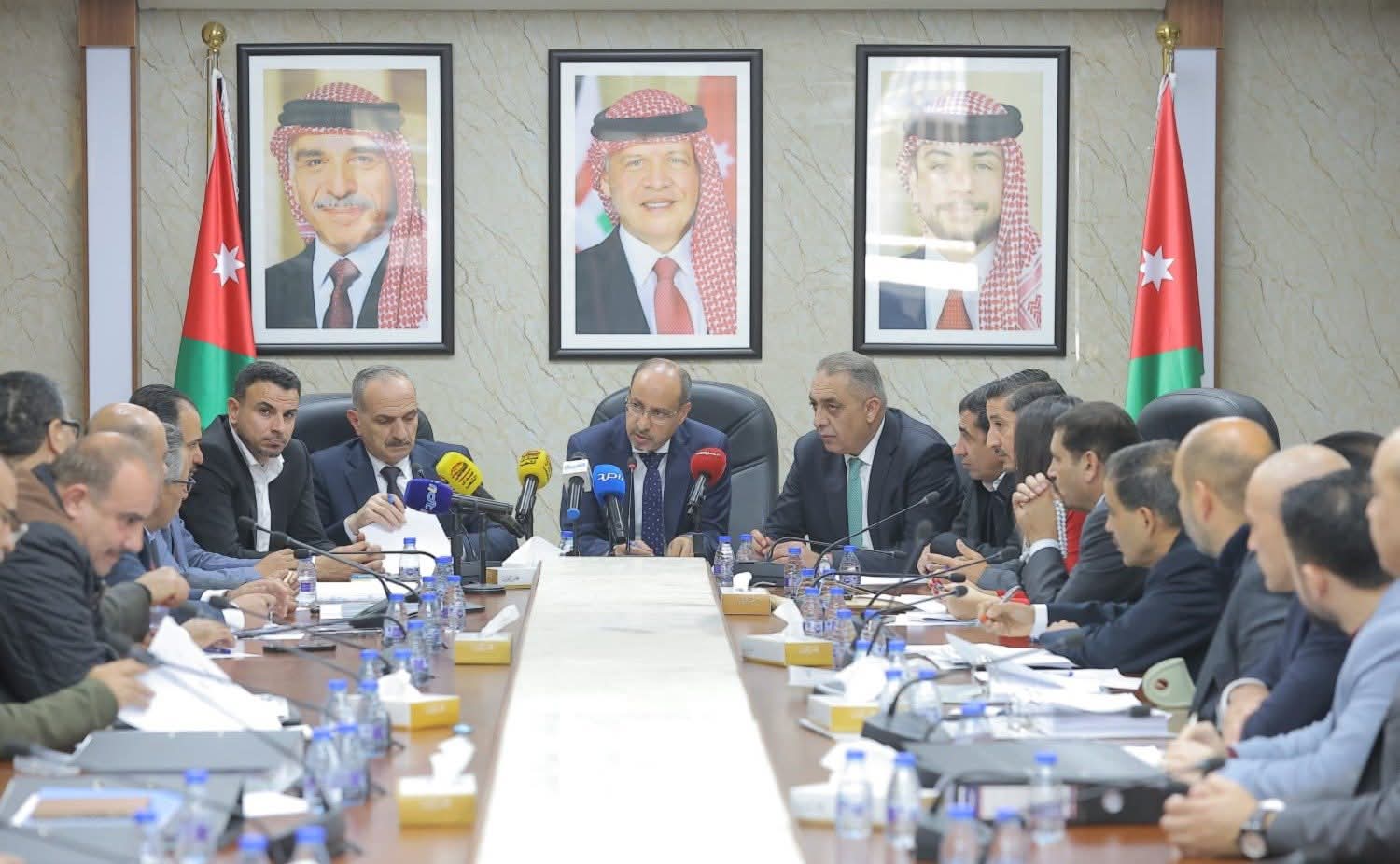 "المالية النيابية" تناقش تقرير ديوان المحاسبة المتعلق بوزارة المياه