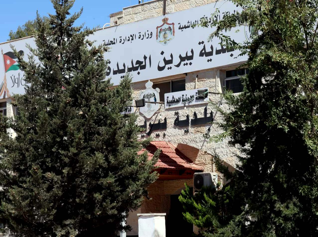 بلدية بيرين: جميع الطرق سالكة وفرق الطوارئ تعمل على مدار الساعة