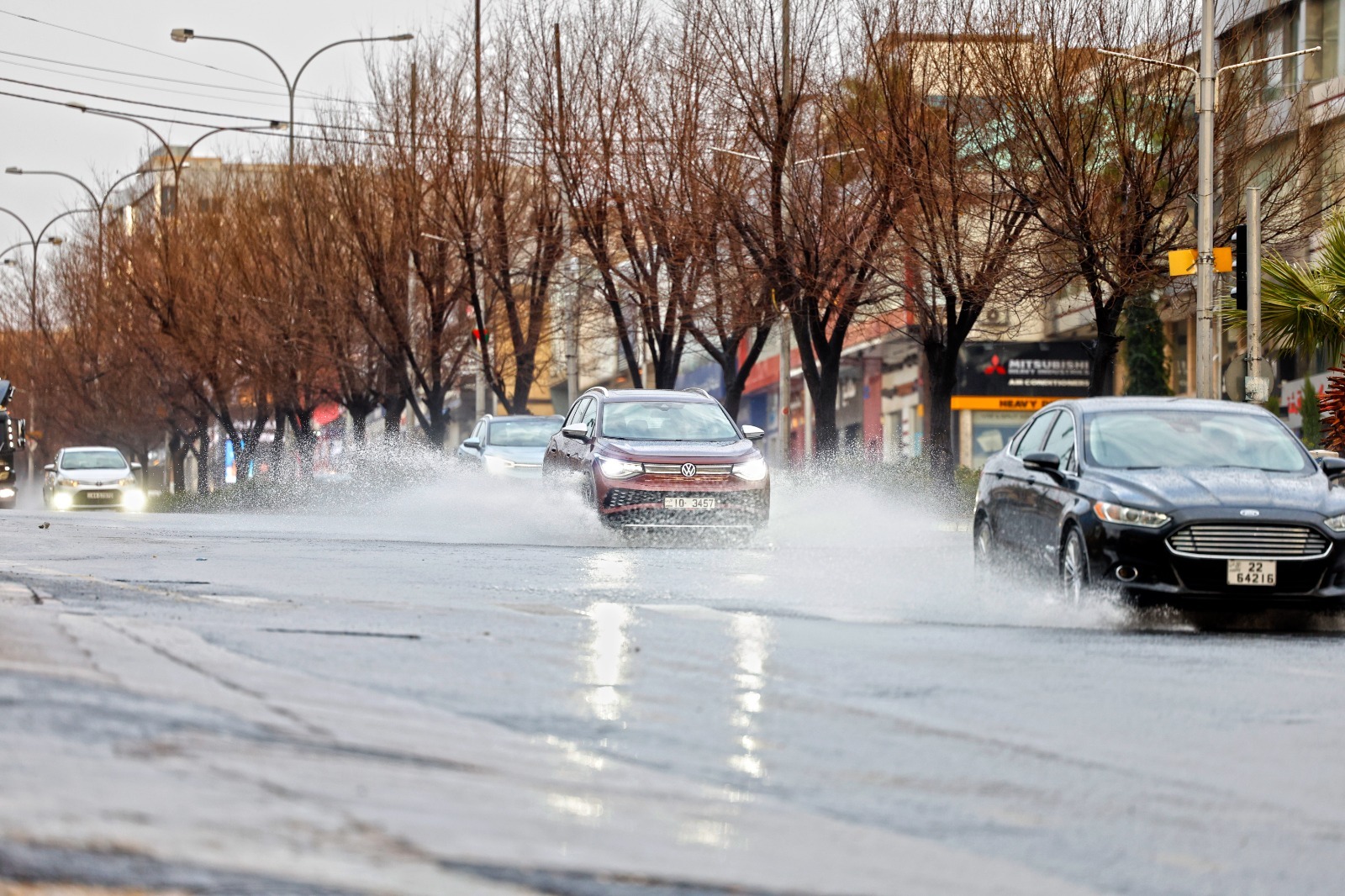 رئيس الوزراء يقرر تأخير الدوام حتى العاشرة صباحًا في محافظات الكرك والطفيلة ومعان حفاظا على سلامة المواطنين