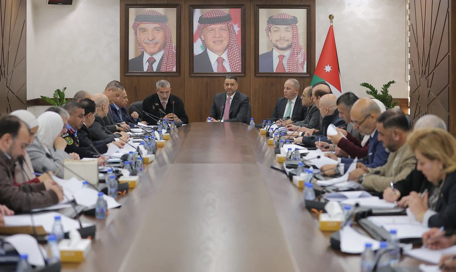 "الاستثمار النيابية" تشرع بمناقشة مشروع قانون عقود التأمين