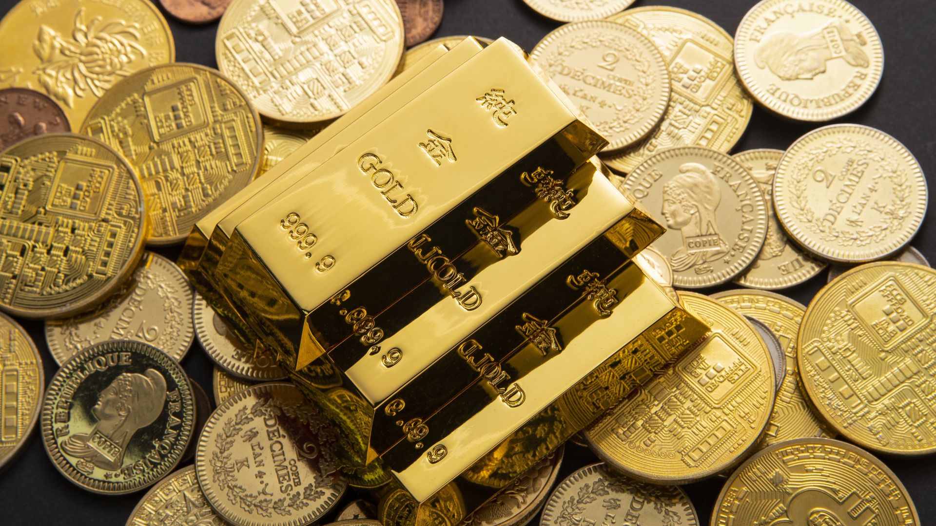 أسعار الذهب تتخطى حاجز 4800 دولار للمرة الأولى