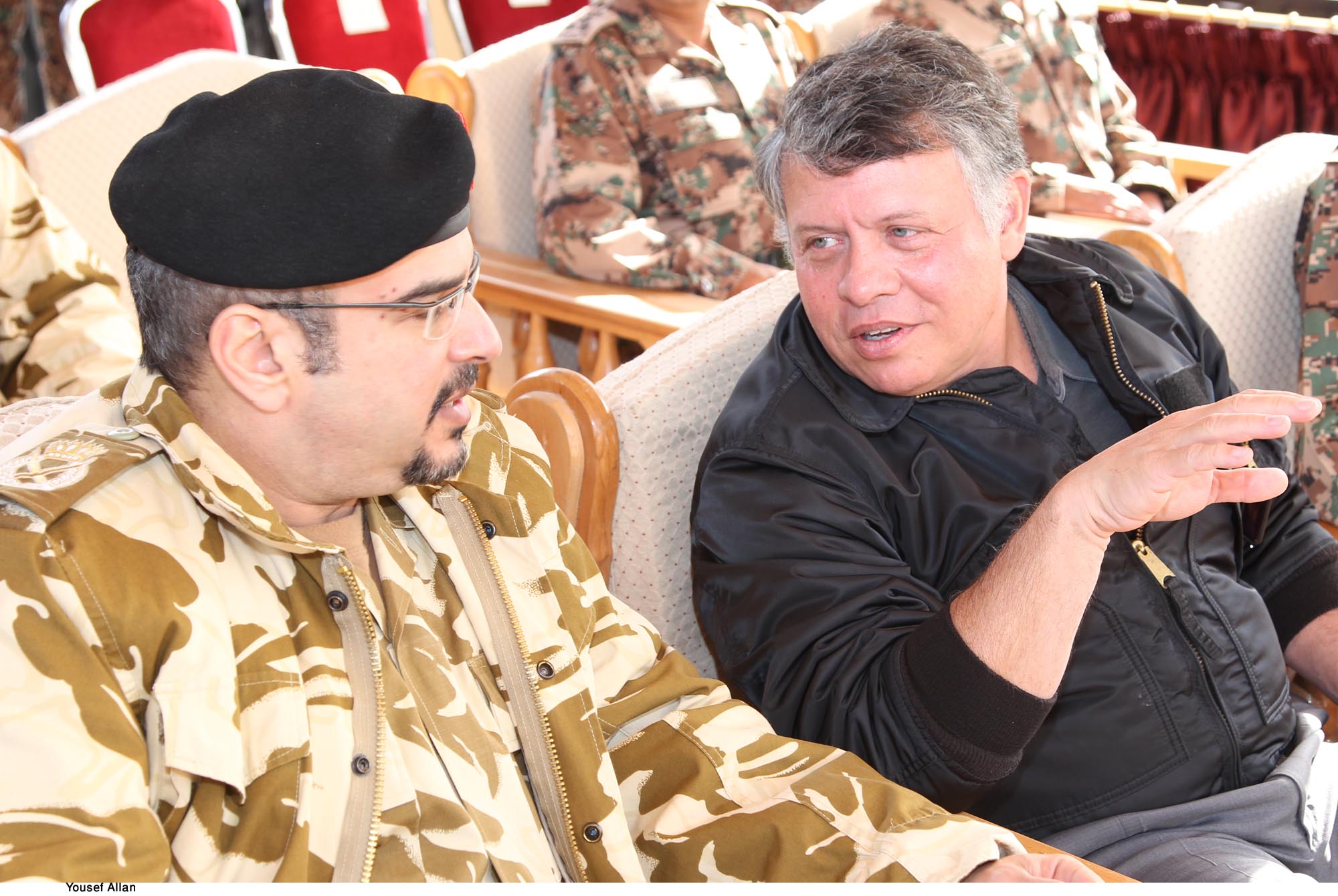 الملك يزور احدى تشكيلات العمليات الخاصة