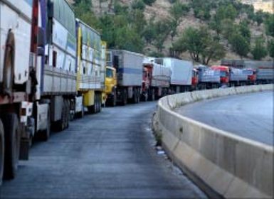 اعداد استراتيجية خاصة بالنقل البري للأعوام 2012-2014