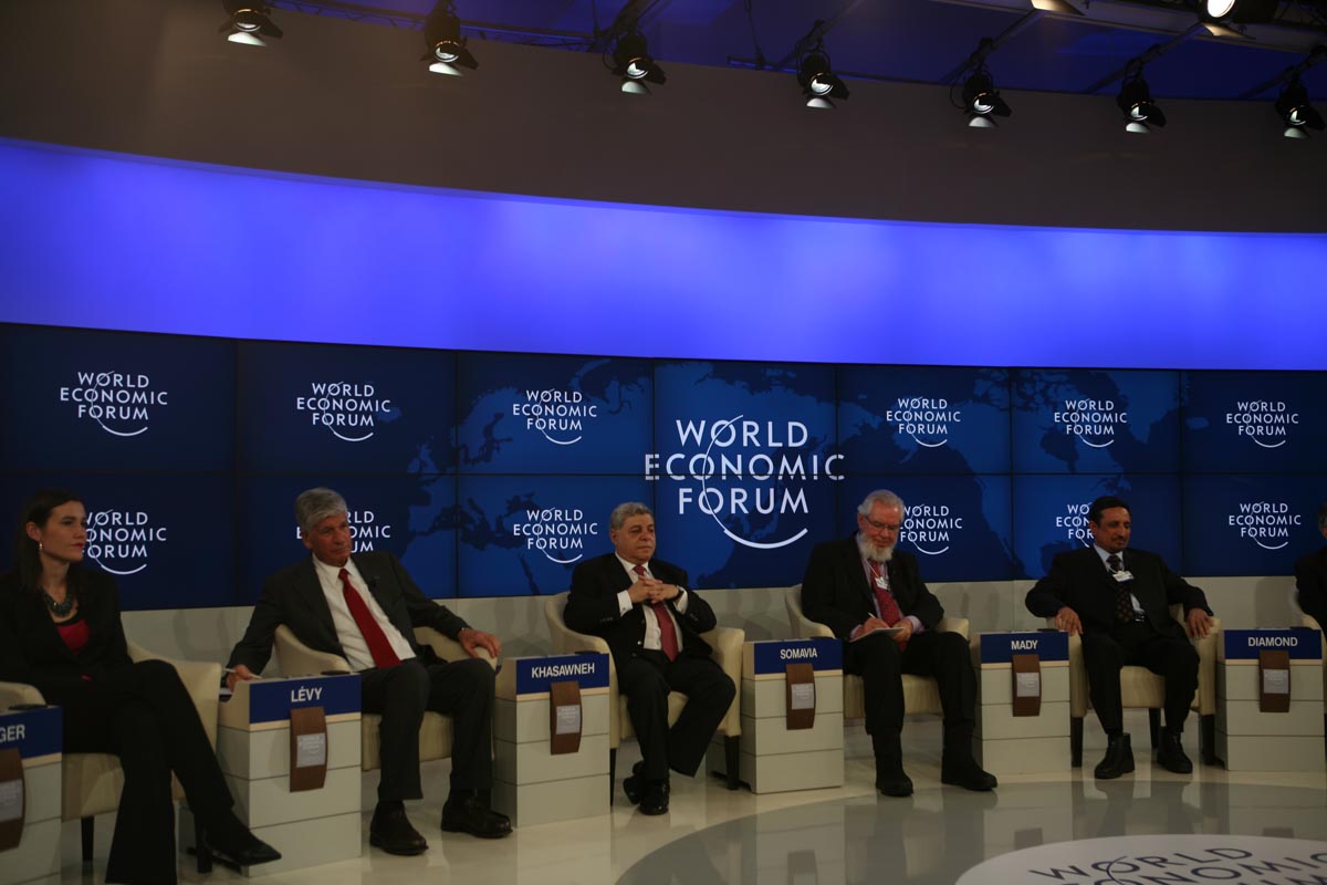 Deputizing for King, PM takes part in Davos Forum