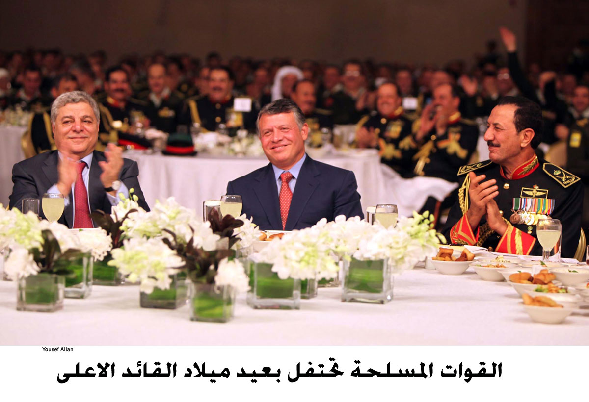 القوات المسلحة تحتفل بعيد ميلاد القائد الاعلى