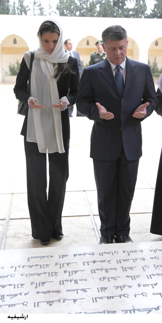 King, Queen visit tomb of late King Hussein