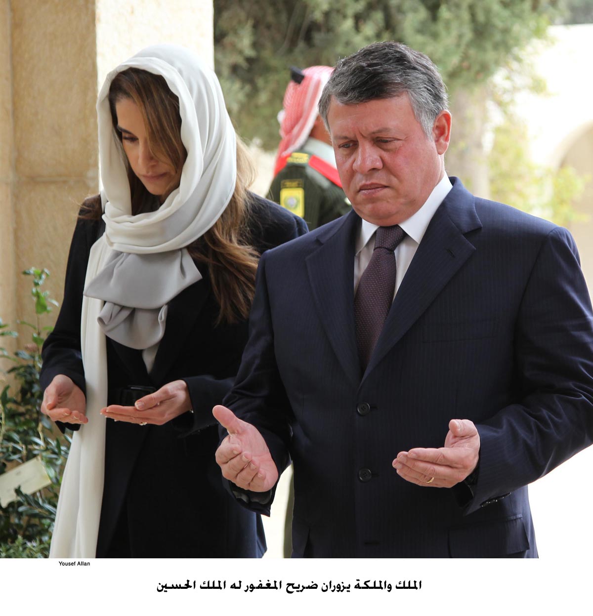 الملك والملكة يزوران ضريح المغفور له الملك الحسين