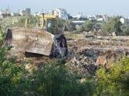 اليات الاحتلال تجرف ملعب وادي حلوة في سلوان