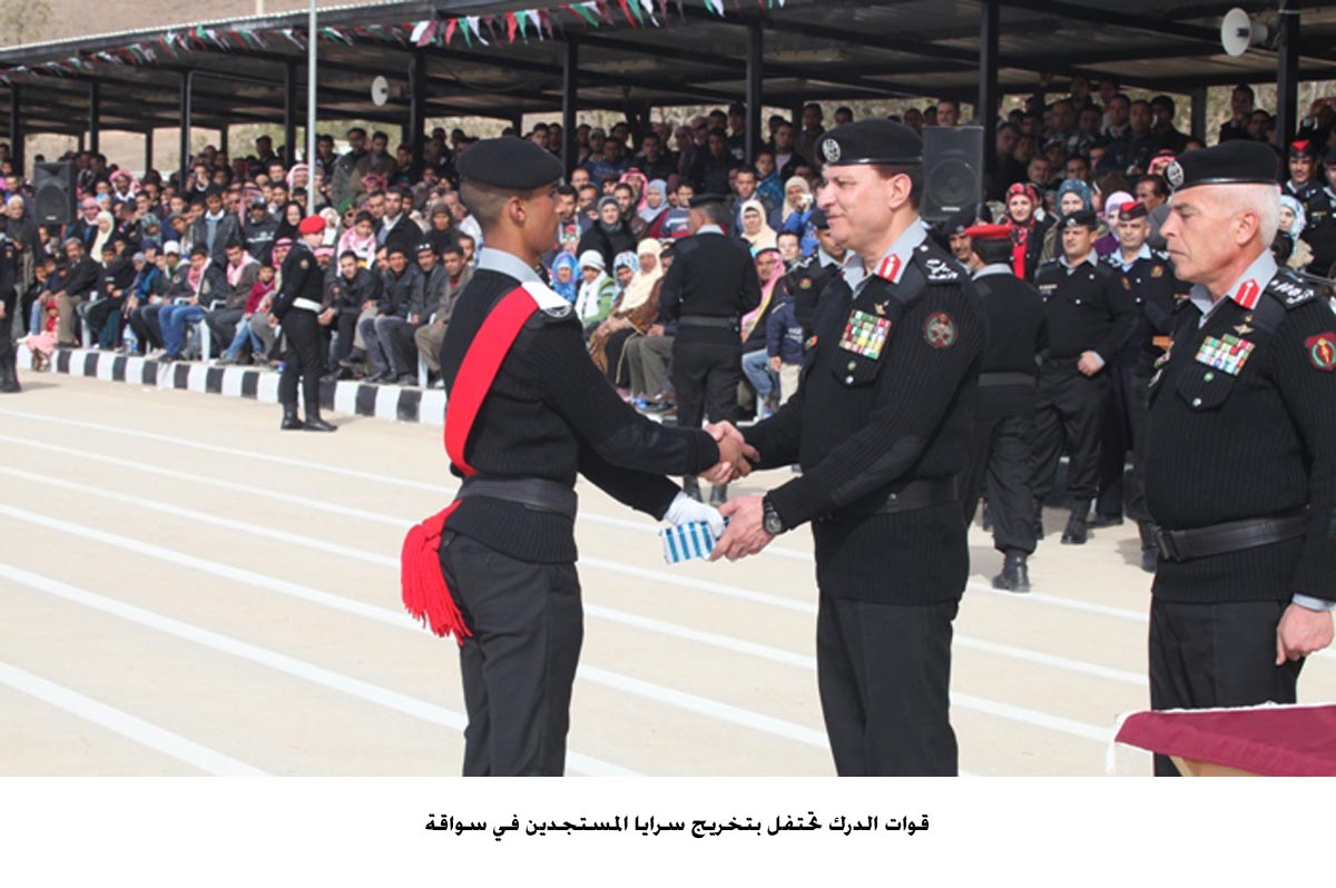 قوات الدرك تحتفل بتخريج سرايا المستجدين في سواقة.
