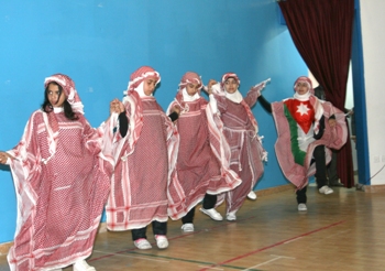 اوبريت في مركز سحاب الثقافي بمناسبة عيد ميلاد جلالة الملك