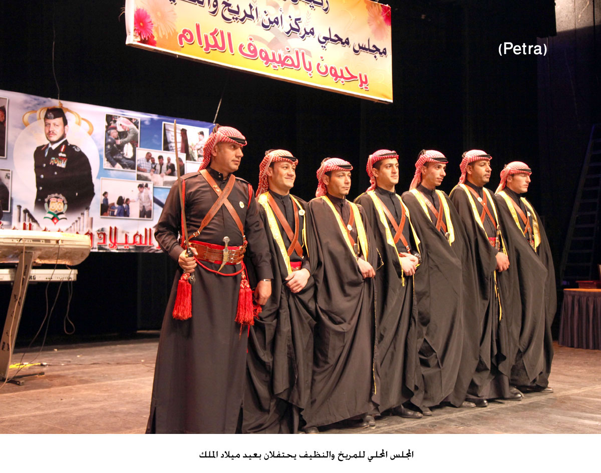 المجلس المحلي للمريخ والنظيف يحتفلان بعيد ميلاد الملك