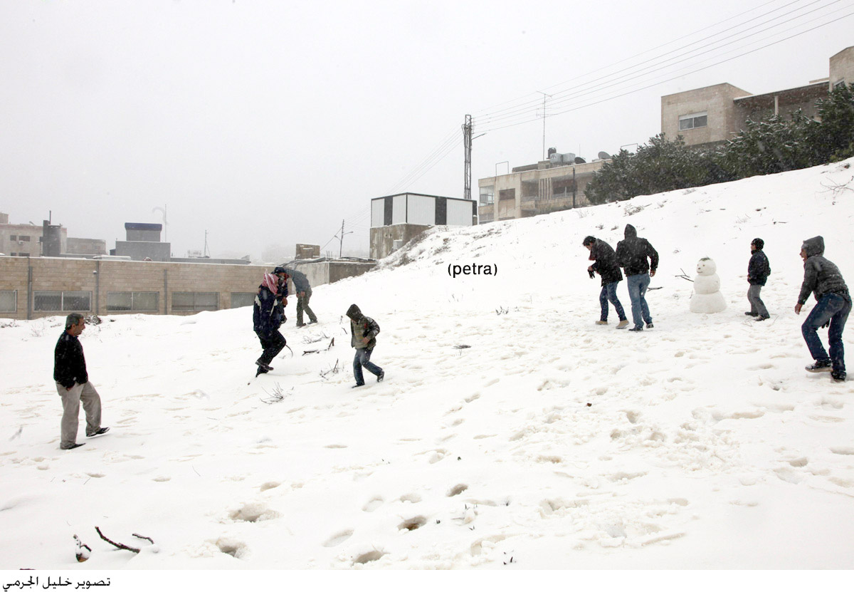زخات من المطر والثلج حتى يوم الاحد