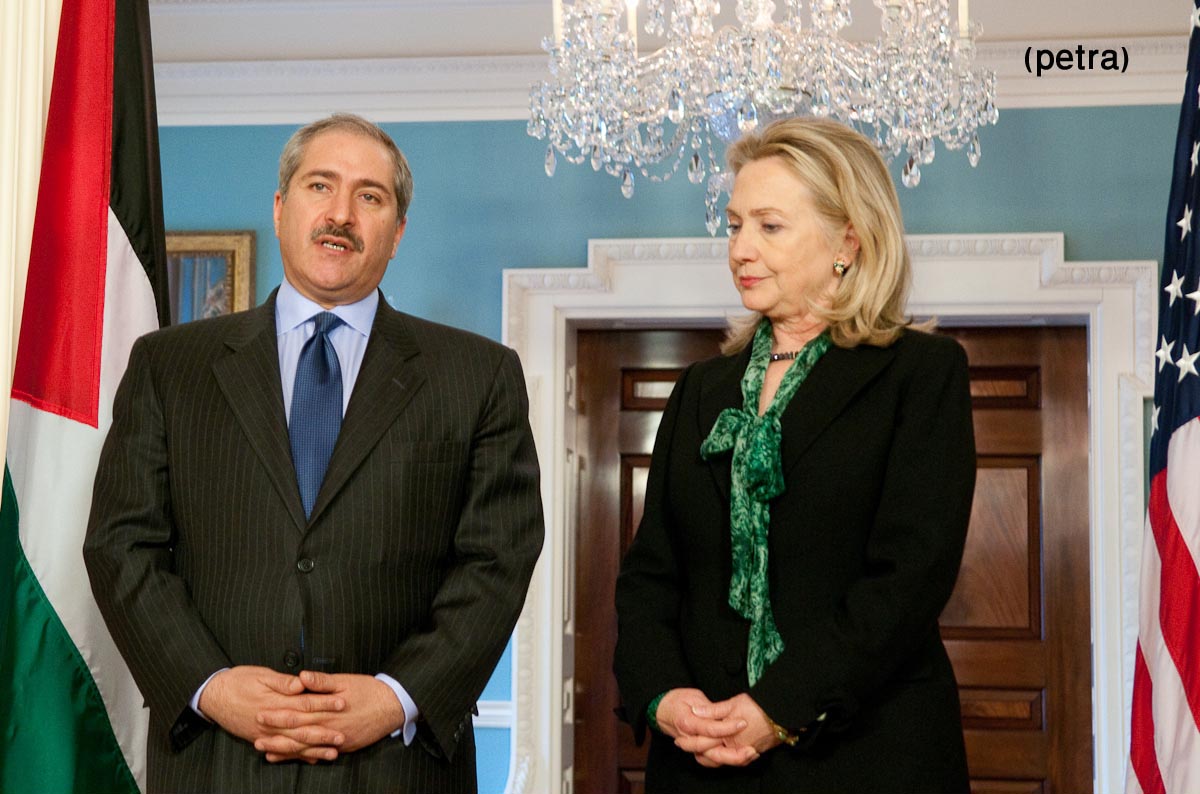 وزير الخارجية يجري مباحثات مع نظيرته الاميركية