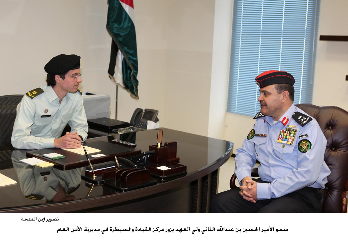 Crown Prince visits PSD's command and control center
