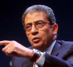 عمرو موسى يتقدم مرشحي الرئاسة المصرية (استطلاع)