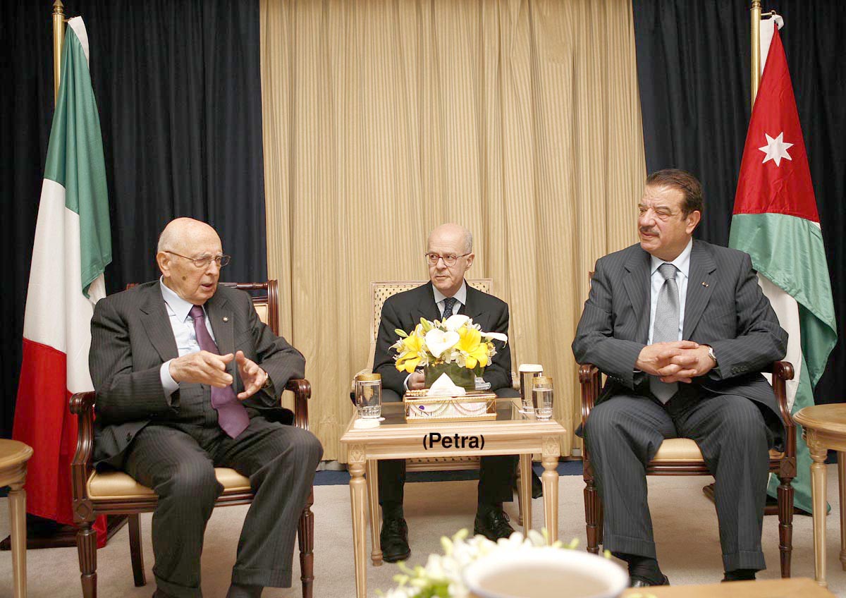 الرئيس الايطالي ورئيس مجلس النواب يبحثان علاقات التعاون