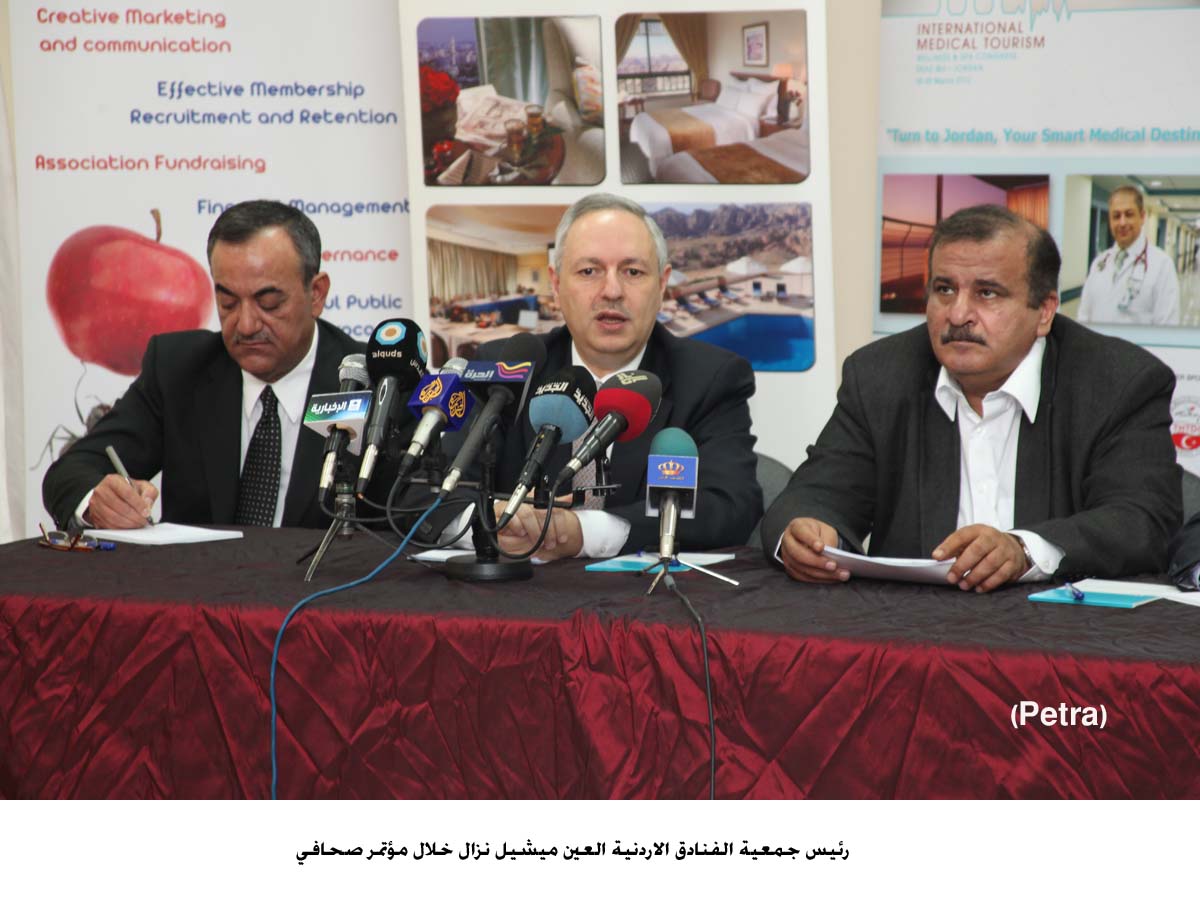 مؤسسات طبية وفنادق يطالبون الاسراع بدفع مستحقاتهم على المرضى الليبيين (مصور)