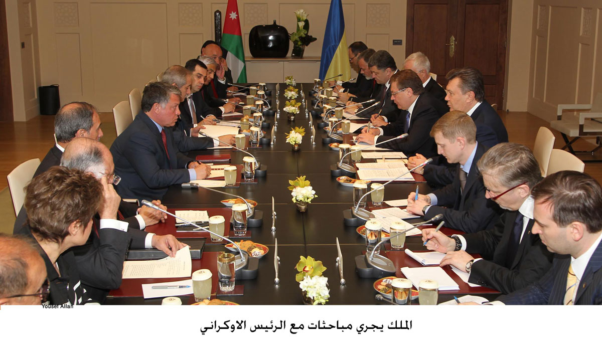 King, Ukrainian president discuss bilateral ties, Mideast