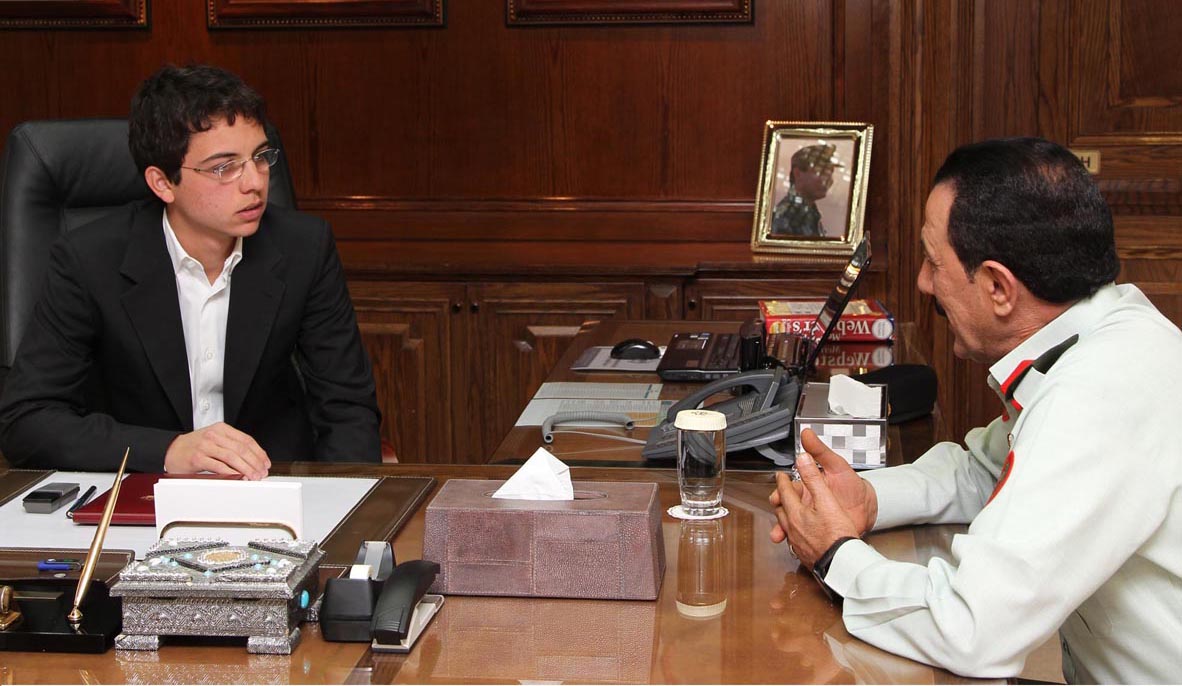 Crown Prince visits Army Headquarters