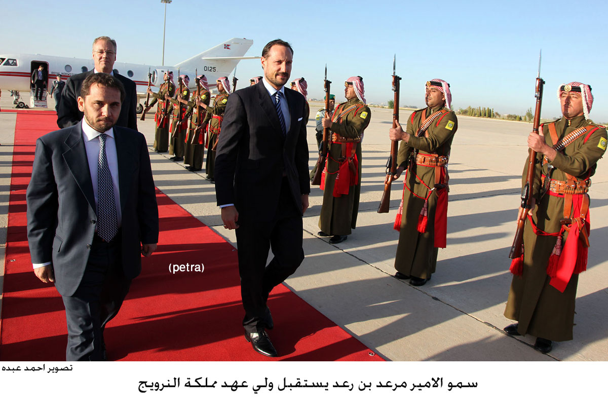 ولي عهد مملكة النرويج يصل الى عمان