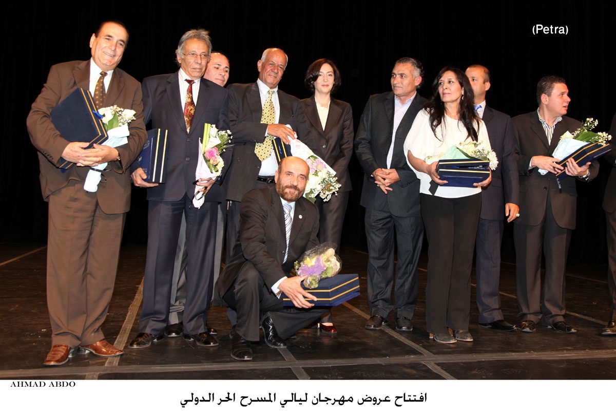 افتتاح عروض مهرجان ليالي المسرح الحر الدولي (مصور)