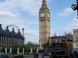 الشركات البريطانية تستعد للفوز بعقود بمليارات الجنيهات الاسترلينية في ليبيا