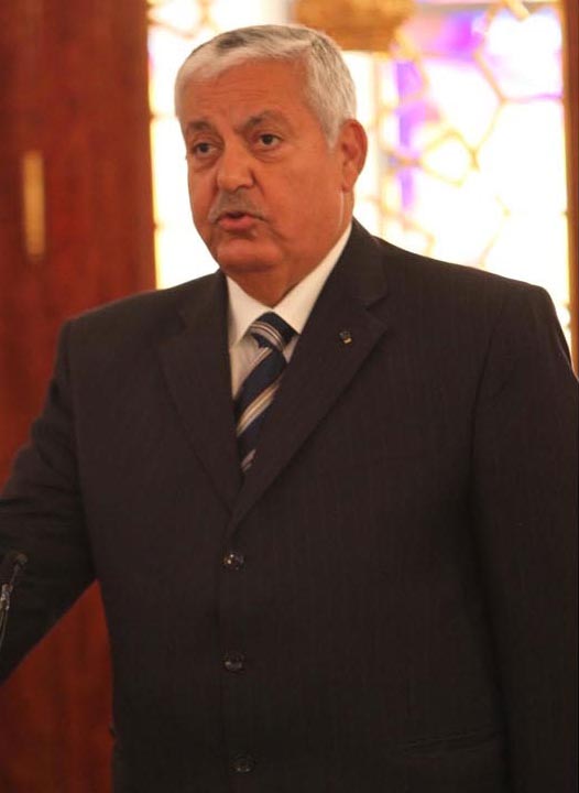 وزير المالية يؤكد حرص الحكومة على تجاوز الأوضاع الاقتصادية والمالية الصعبة