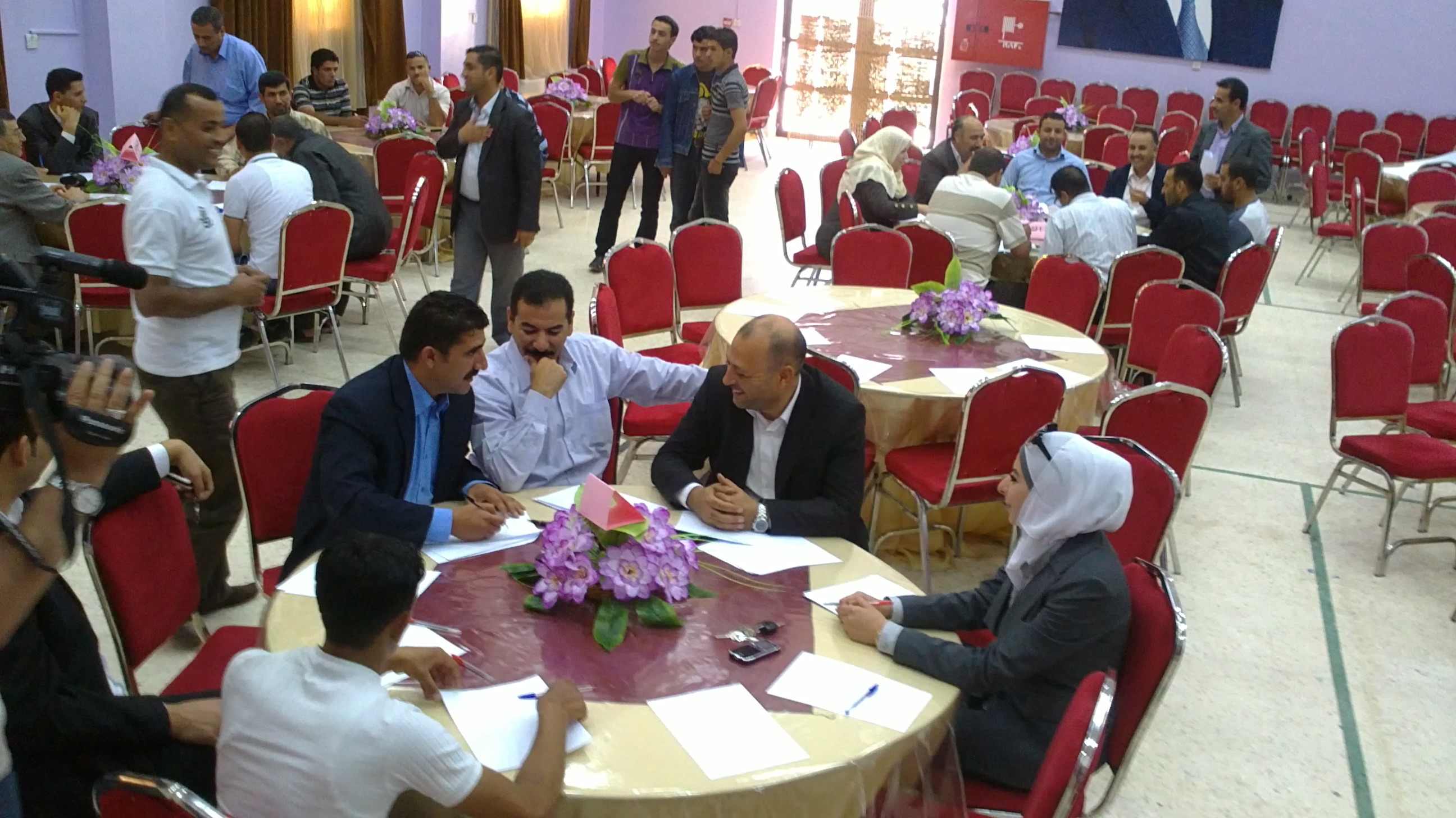 بحث احتياجات الطفيلة التنموية في لقاء لمبادرة شباب من اجل المستقبل