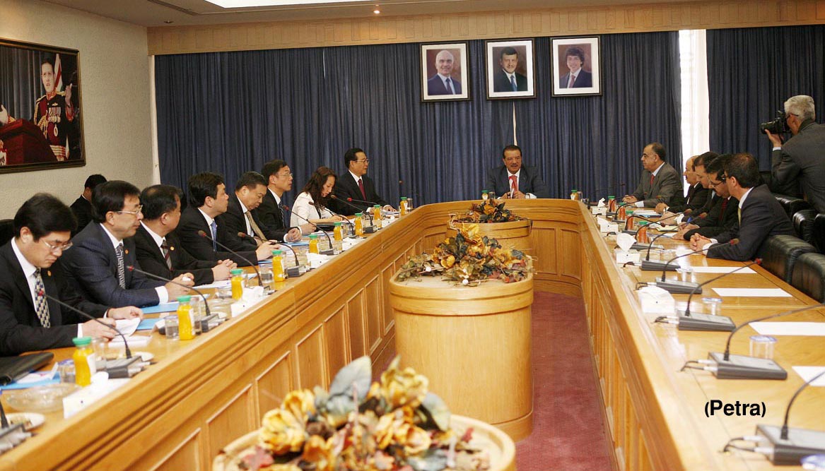 الدغمي : مسيرة الاصلاح بدأت في الاردن قبل الربيع العربي بمبادرة ومتابعة من الملك